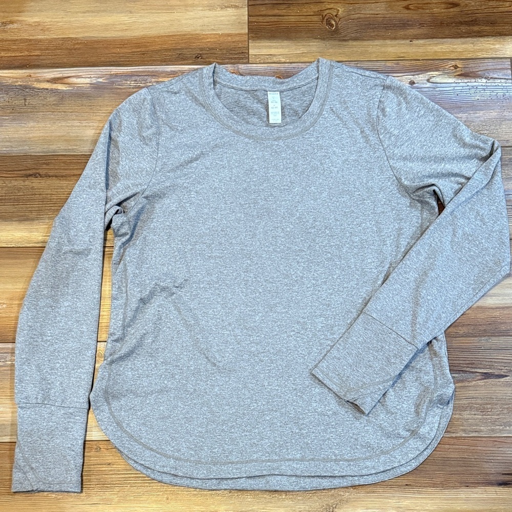 Marika Light Gray/Brown Long Sleeve Top w/Thumbholes